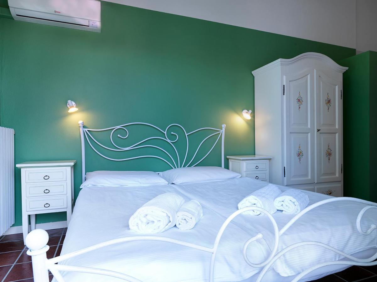 Residence Il Melograno Manerba del Garda Buitenkant foto