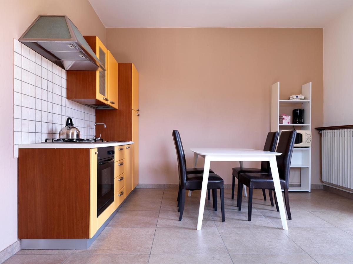 Residence Il Melograno Manerba del Garda Buitenkant foto