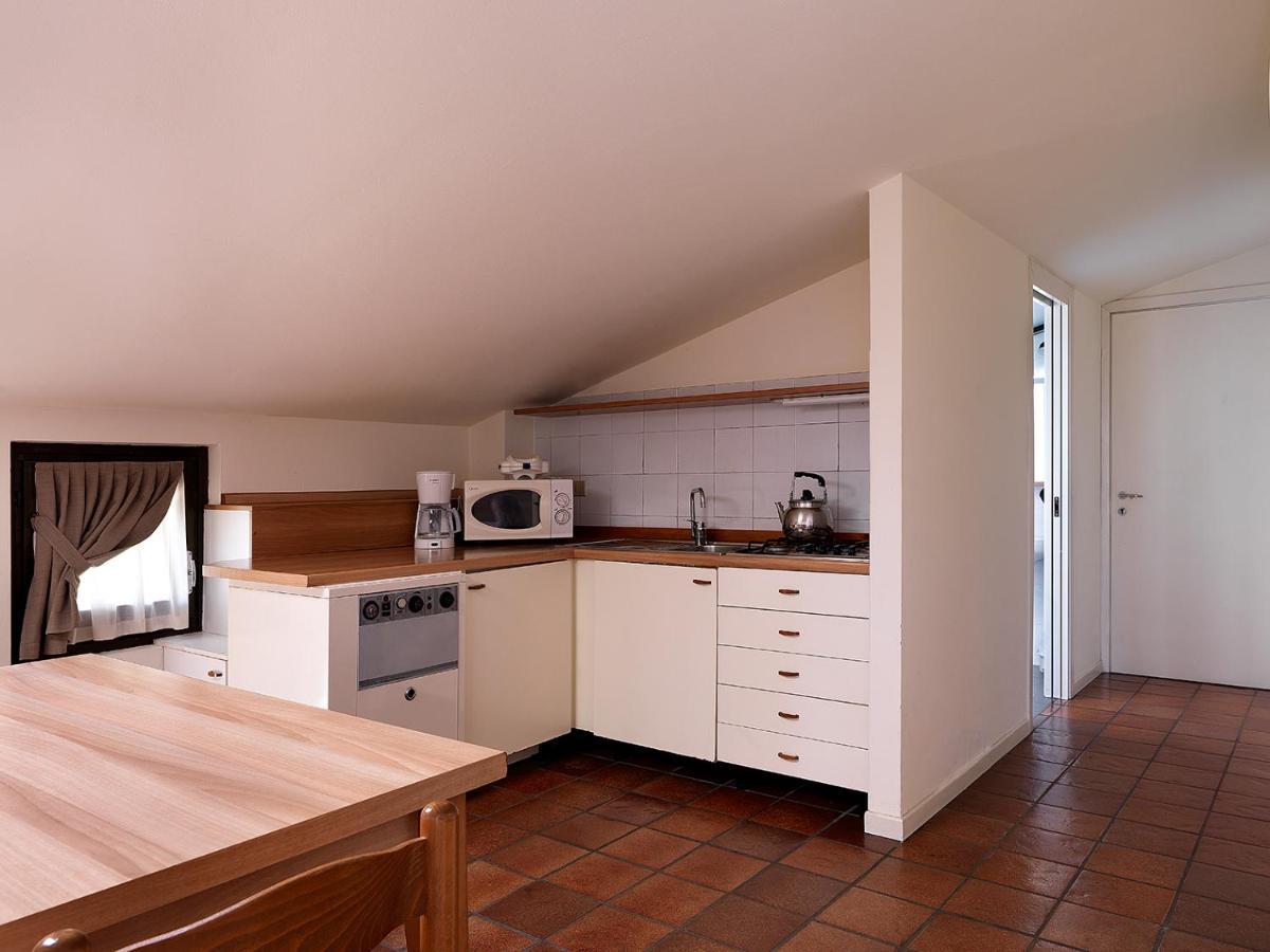 Residence Il Melograno Manerba del Garda Buitenkant foto